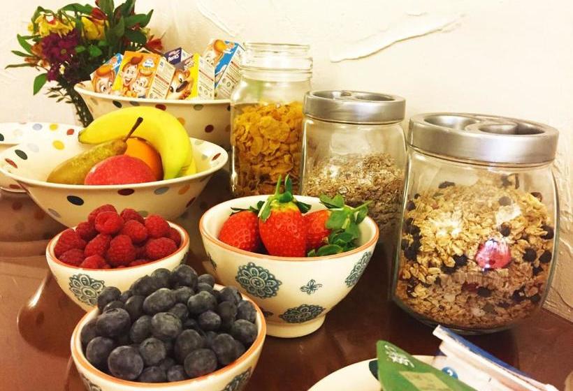 فندق Lamb Inn Guesthouse