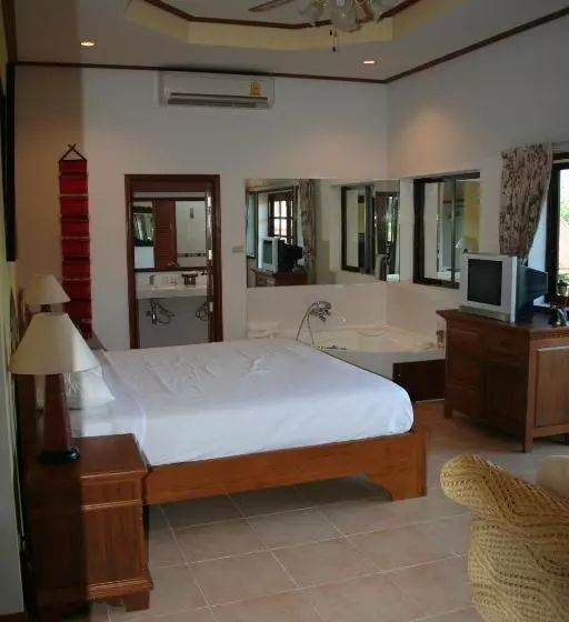 Hotel Long Beach Inn