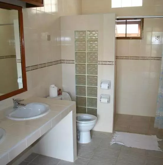 Hotel Long Beach Inn