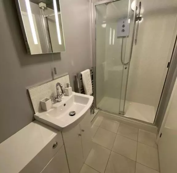 בית מלון כפרי Marine View Guest House