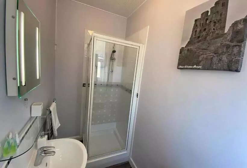 בית מלון כפרי Marine View Guest House