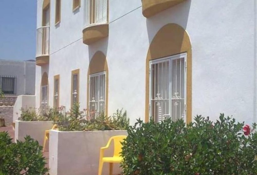 فندق Pensión Agadir