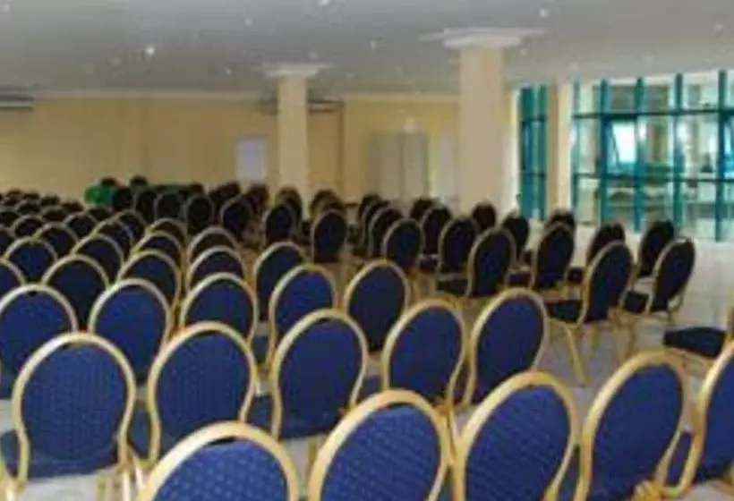 هتل Prince De Galles