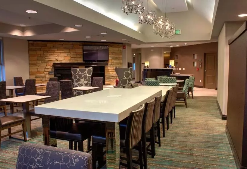 Отель Residence Inn By Marriott Sebring