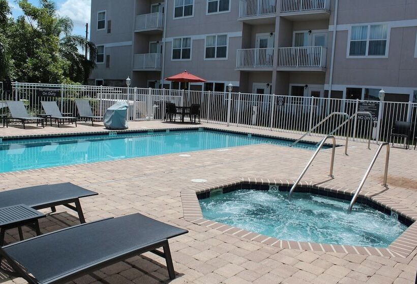 בית מלון כפרי Residence Inn By Marriott Sebring