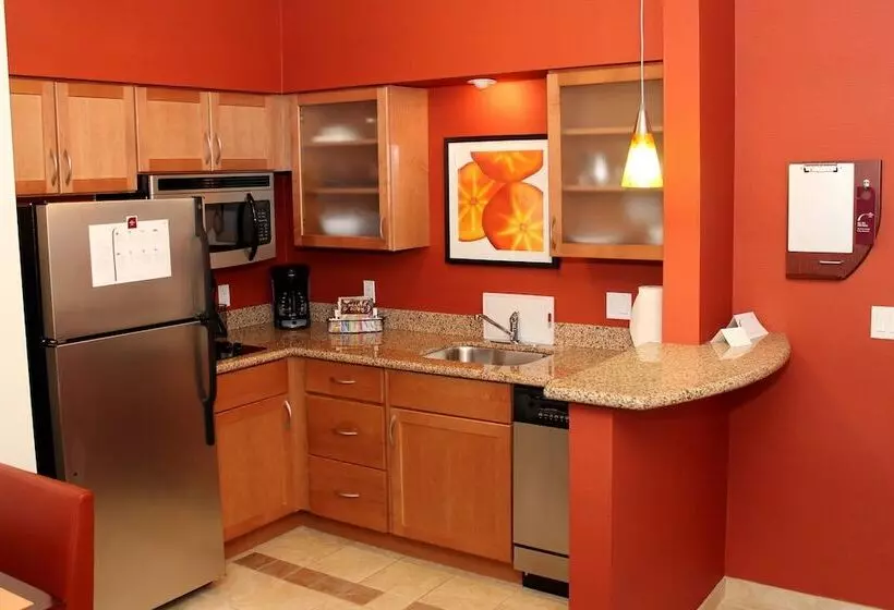 Отель Residence Inn By Marriott Sebring