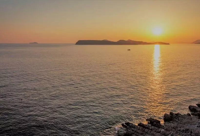 酒店 Royal Princess