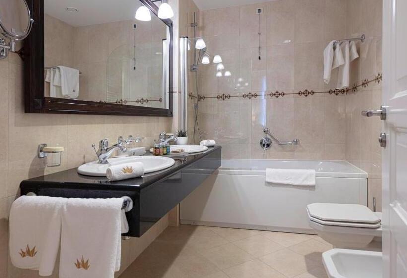 בית מלון כפרי Royal Princess