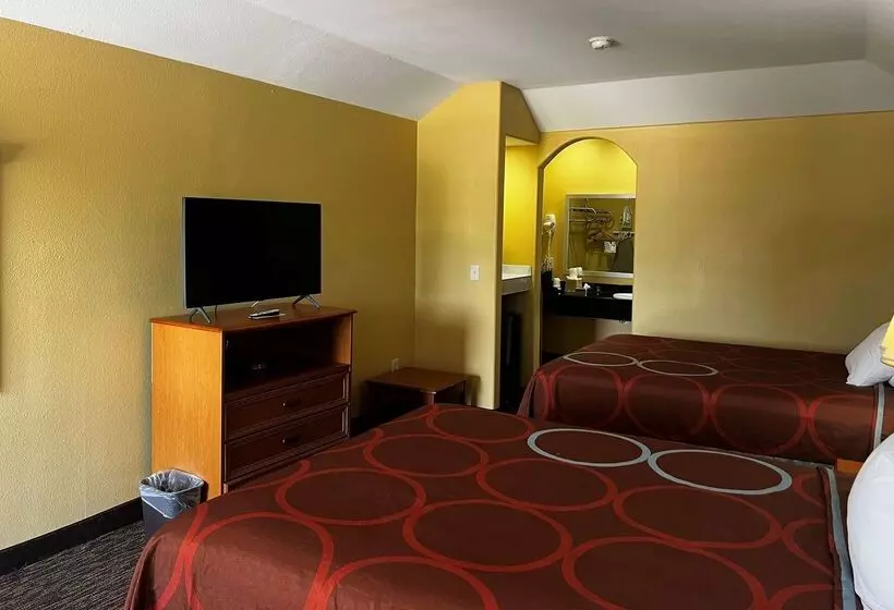 酒店 Super 8 By Wyndham Montgomery/ Lake Conroe