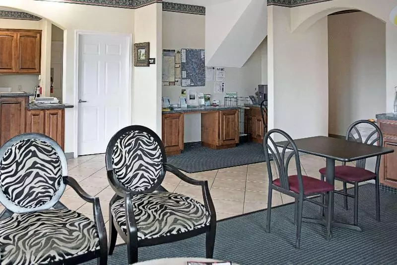 酒店 Super 8 By Wyndham Montgomery/ Lake Conroe