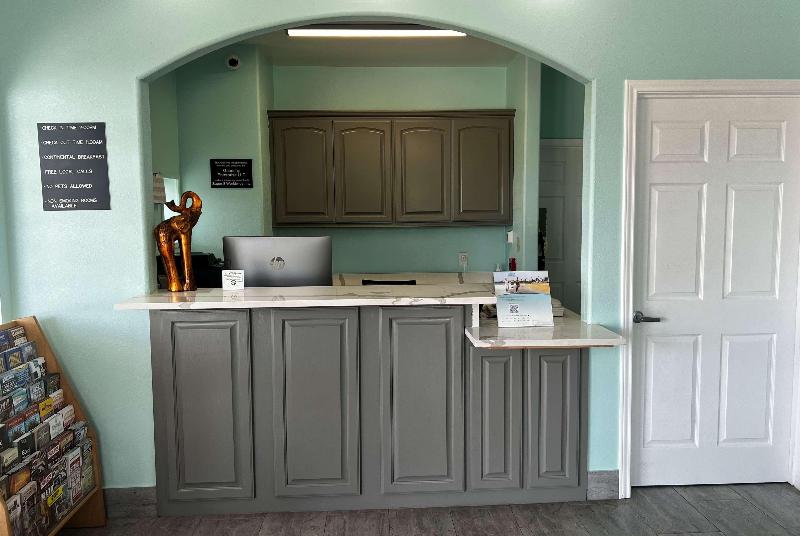 فندق Super 8 By Wyndham Montgomery/ Lake Conroe