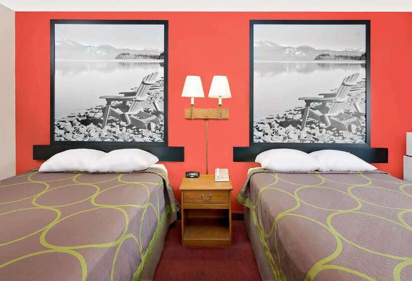 فندق Super 8 By Wyndham Mound City