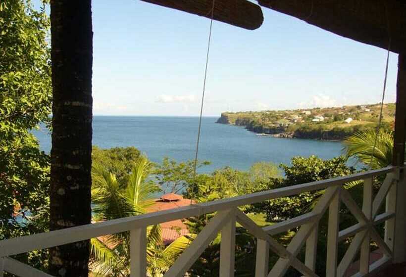 هتل Tamarind Tree