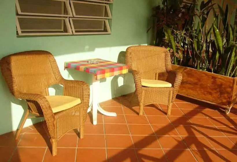 هتل Tamarind Tree