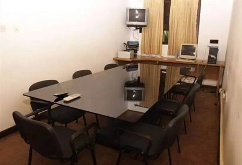 فندق Villa Victoria Executive Guest Lodge