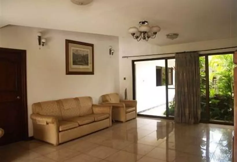 فندق Villa Victoria Executive Guest Lodge