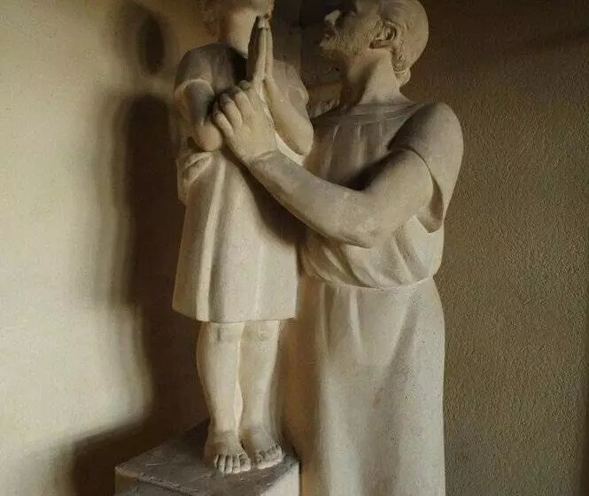 Majatalo Hôtellerie Saint Yves