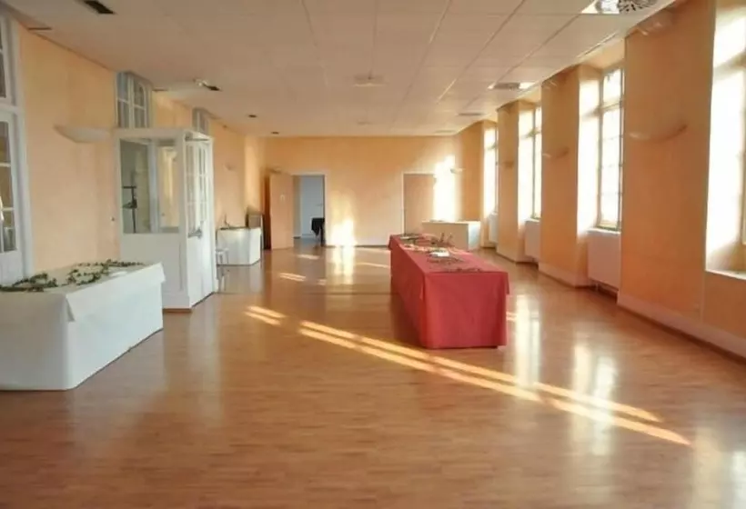 Majatalo Hôtellerie Saint Yves