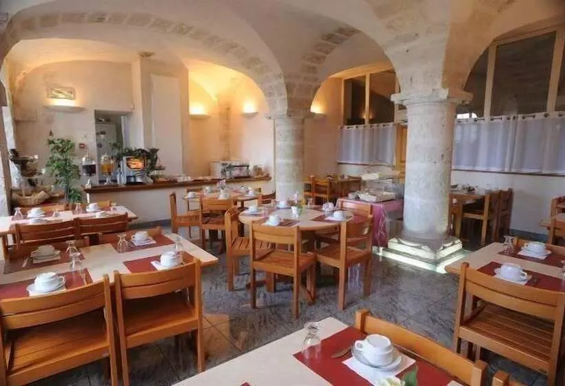 Majatalo Hôtellerie Saint Yves