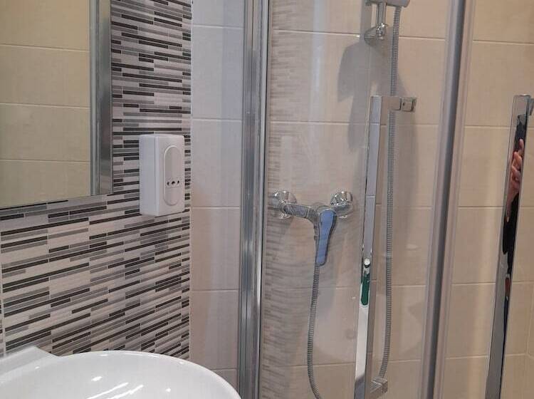 پانسیون Hôtellerie Saint Yves