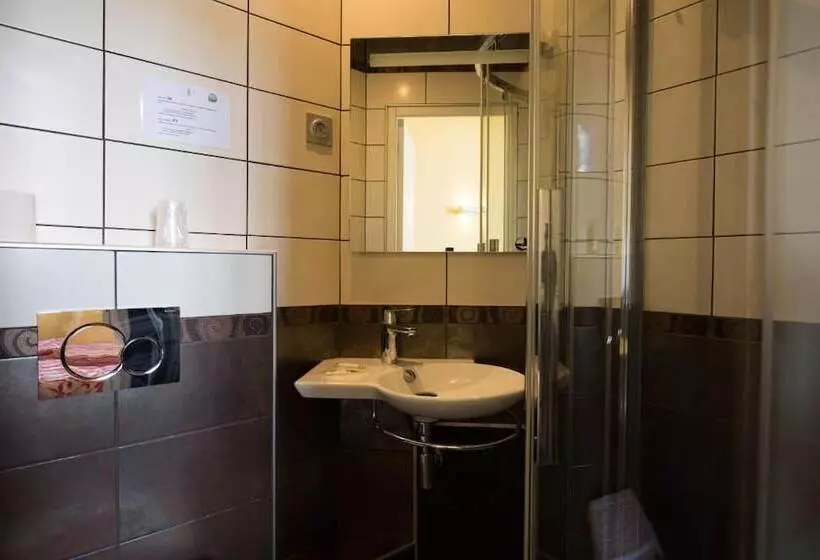 Majatalo Hôtellerie Saint Yves