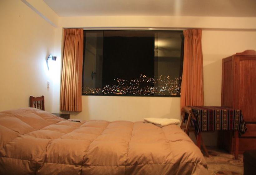 San Blas Backpacker Hostel