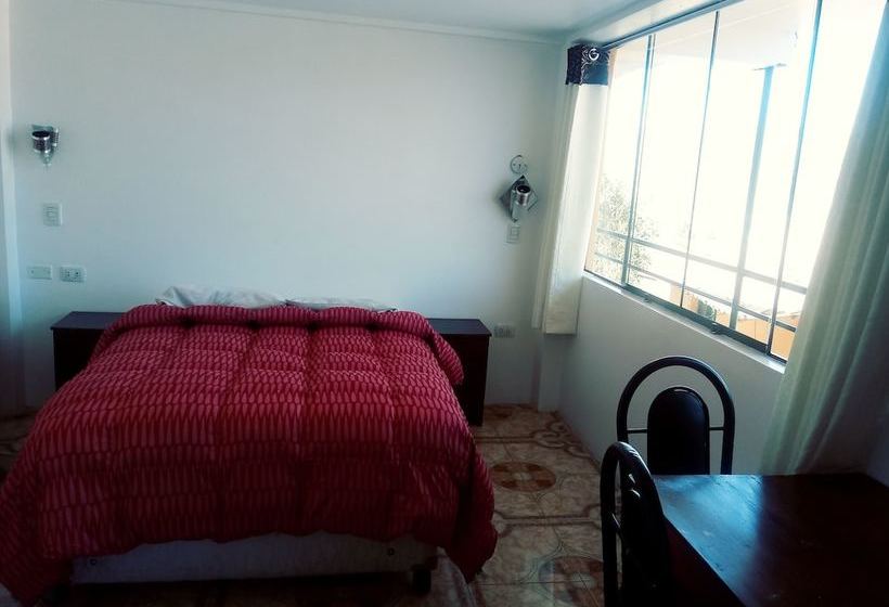 San Blas Backpacker Hostel