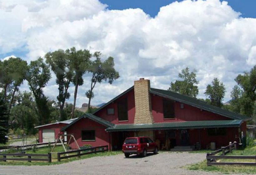 Apple Lodge Bed & Breakfast