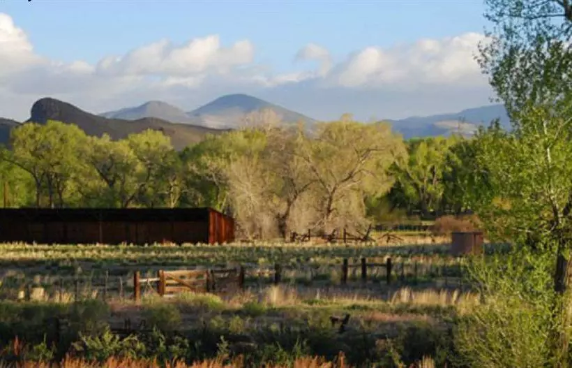 Apple Lodge Bed & Breakfast