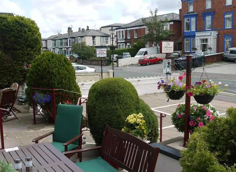 مبيت وإفطار The Warwick Southport