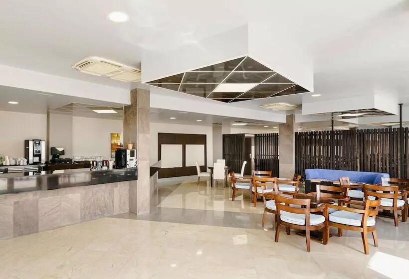 Отель Alua Atlantico Golf