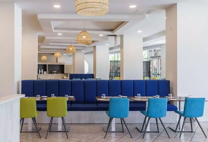 Отель Alua Atlantico Golf