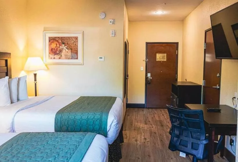 Отель Baymont By Wyndham Tyler