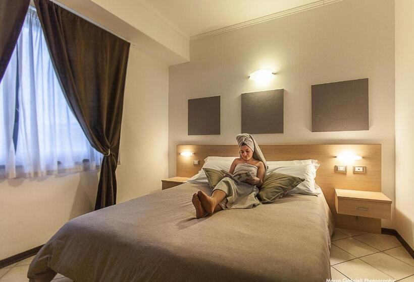 בית מלון כפרי Bussana