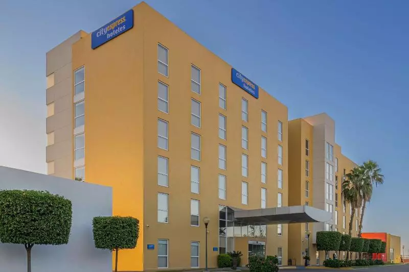 ホテル City Express By Marriott Culiacan