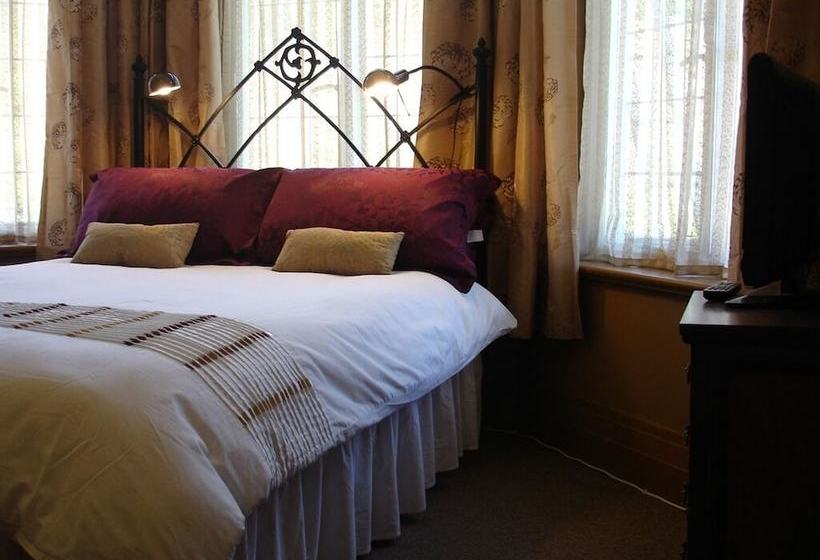 فندق Crabble Hill House