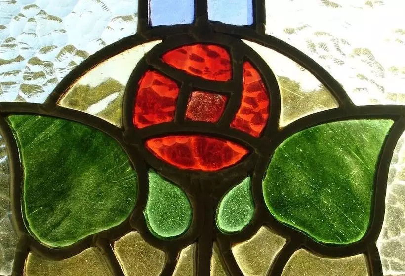 فندق Crabble Hill House