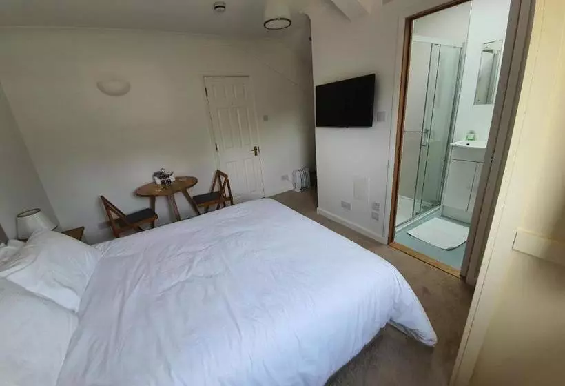 בית מלון כפרי Cringleford Guest House