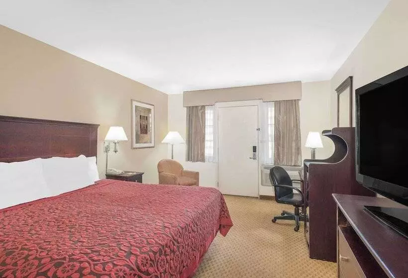 هتل Days Inn By Wyndham Springfield/phil.intl Airport