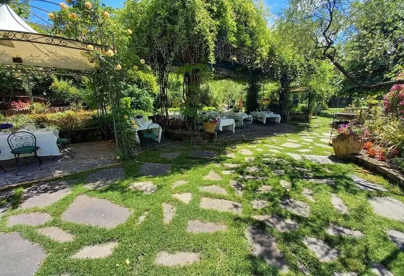 בית מלון כפרי Des Reves