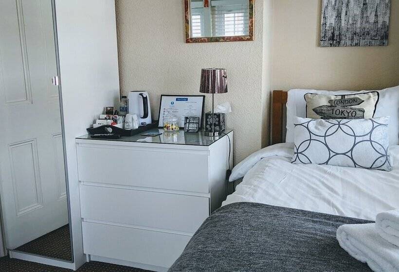 ホテル Ebor Lodge