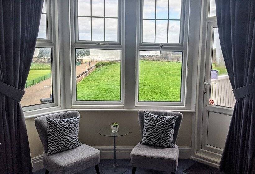 ホテル Ebor Lodge