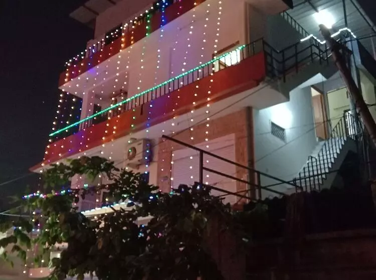 Отель Ganesham Guest House