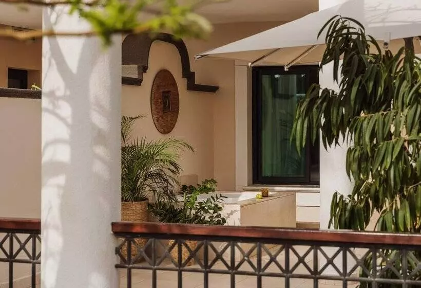 فندق Gran Melia Palacio De Isora Resort & Spa