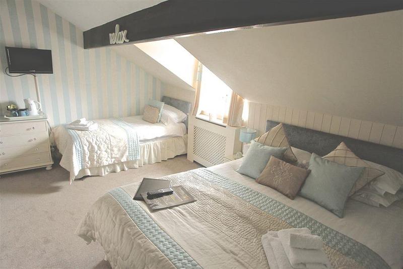 فندق Holly Lodge Guest House With Free Off Site Health Club