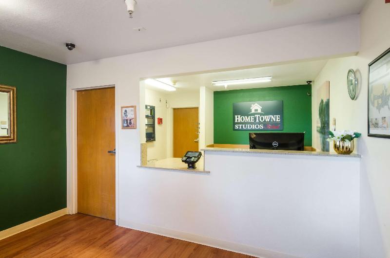 酒店 Hometowne Studios By Red Roof Denver Thornton