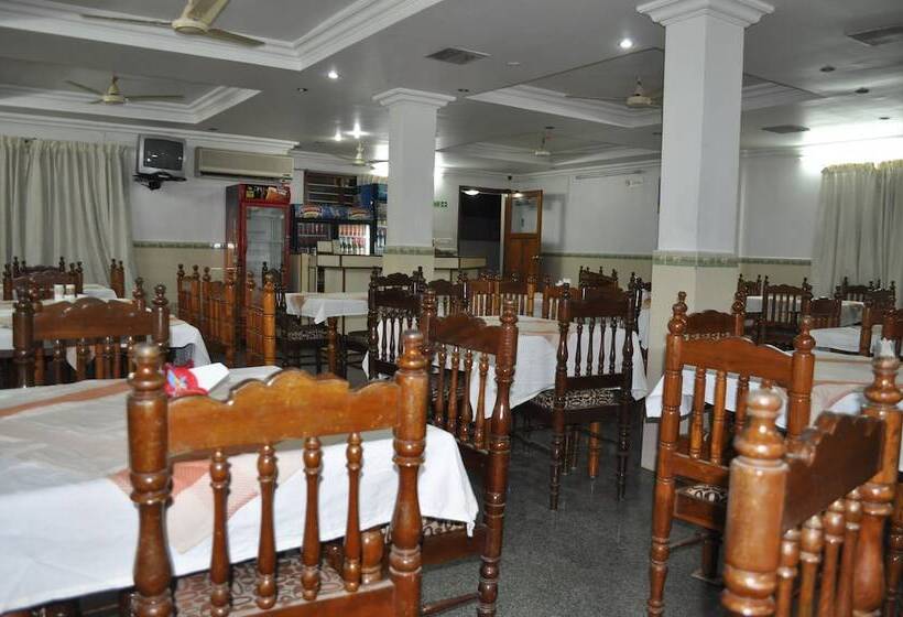 Отель Marine Palace