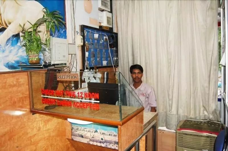 Hotel New Shahana  Hostel