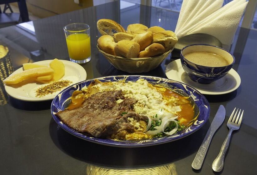 فندق Capital O Oaxaca Guest