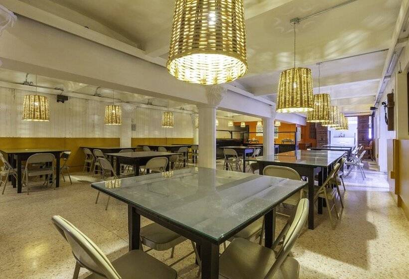 فندق Capital O Oaxaca Guest